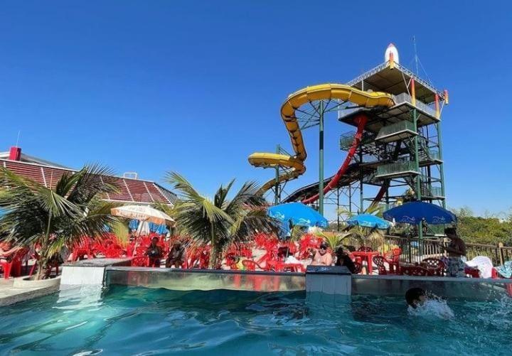 Piazza Diroma C/ Acqua Park - Viaggio Locacoes Por Temporada Leilighet Caldas Novas Eksteriør bilde